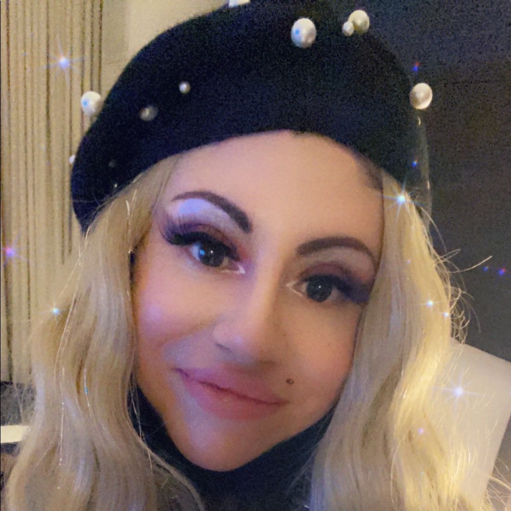 Meet your Posher, Vine